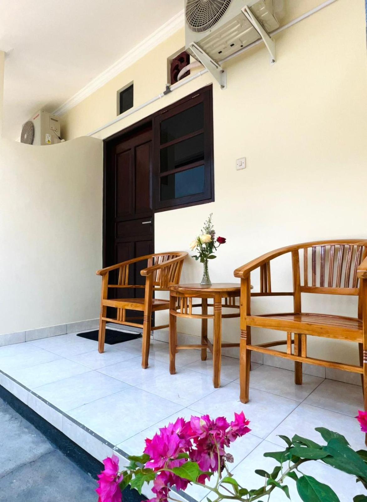 Zigiz Lovina Hostel Ngoại thất bức ảnh